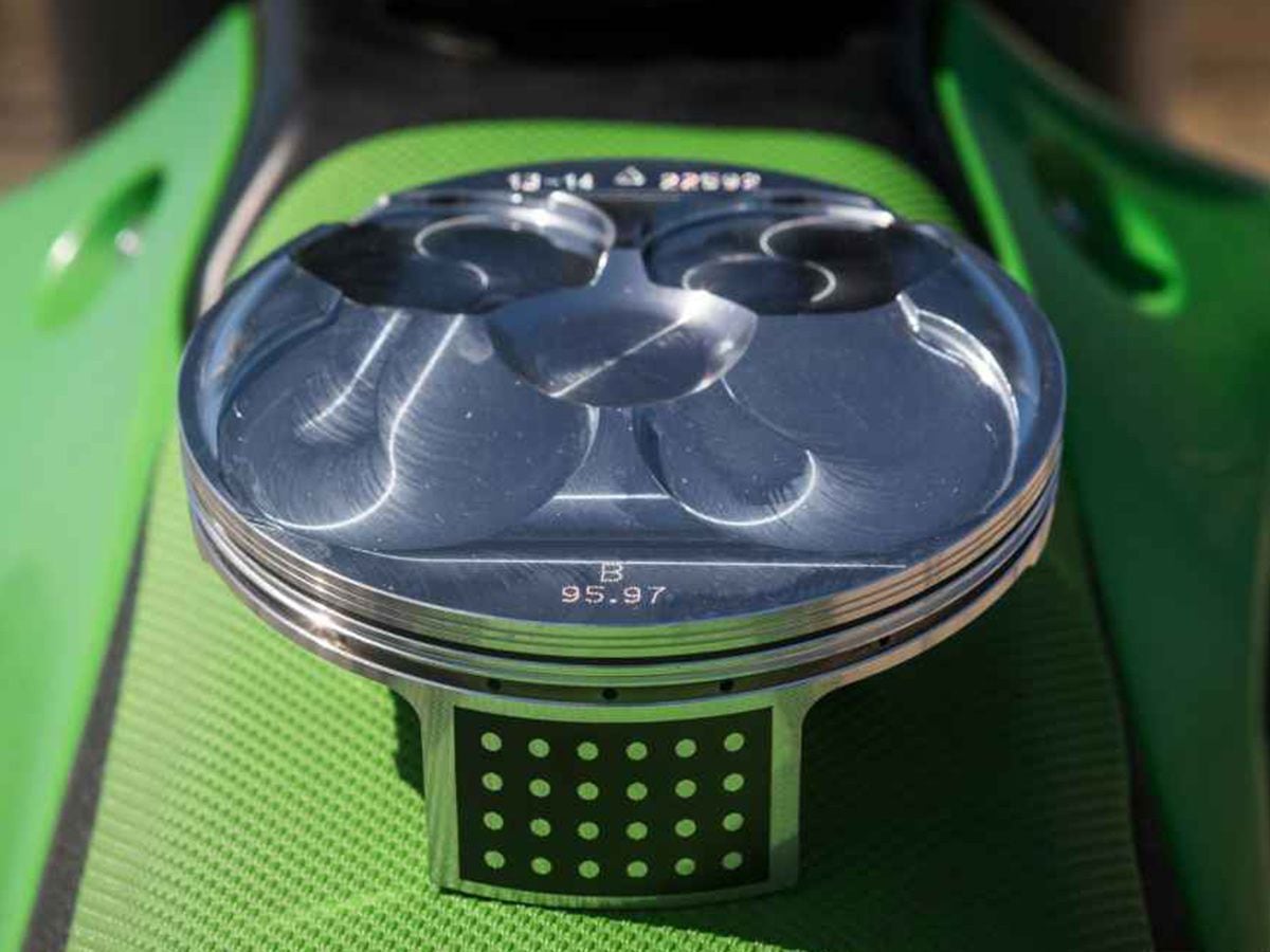 Vertex High Compression Piston - Vertex aftermarket dirt bike part